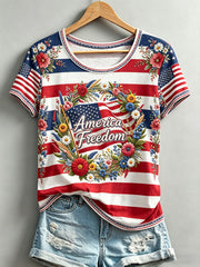 Women's American Independence Day "Freedom" Wreath Casual T-Shirt